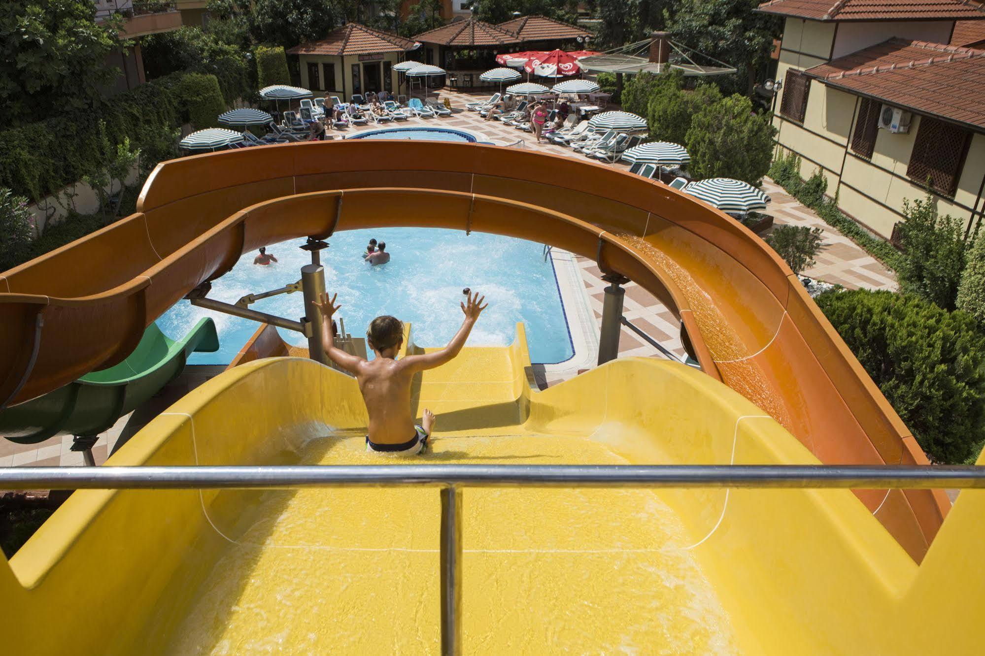 Villa Moonflower Aparts & Suites Alanya Exterior photo